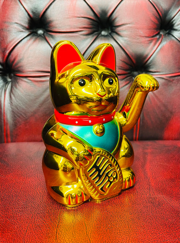 Golden Lucky Cat Waving Statue